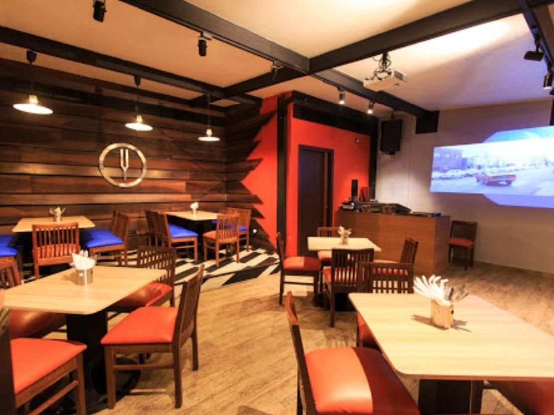 Hotel Unicontinental Mumbai Bagian luar foto