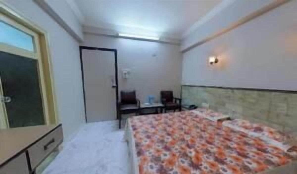 Hotel Unicontinental Mumbai Bagian luar foto