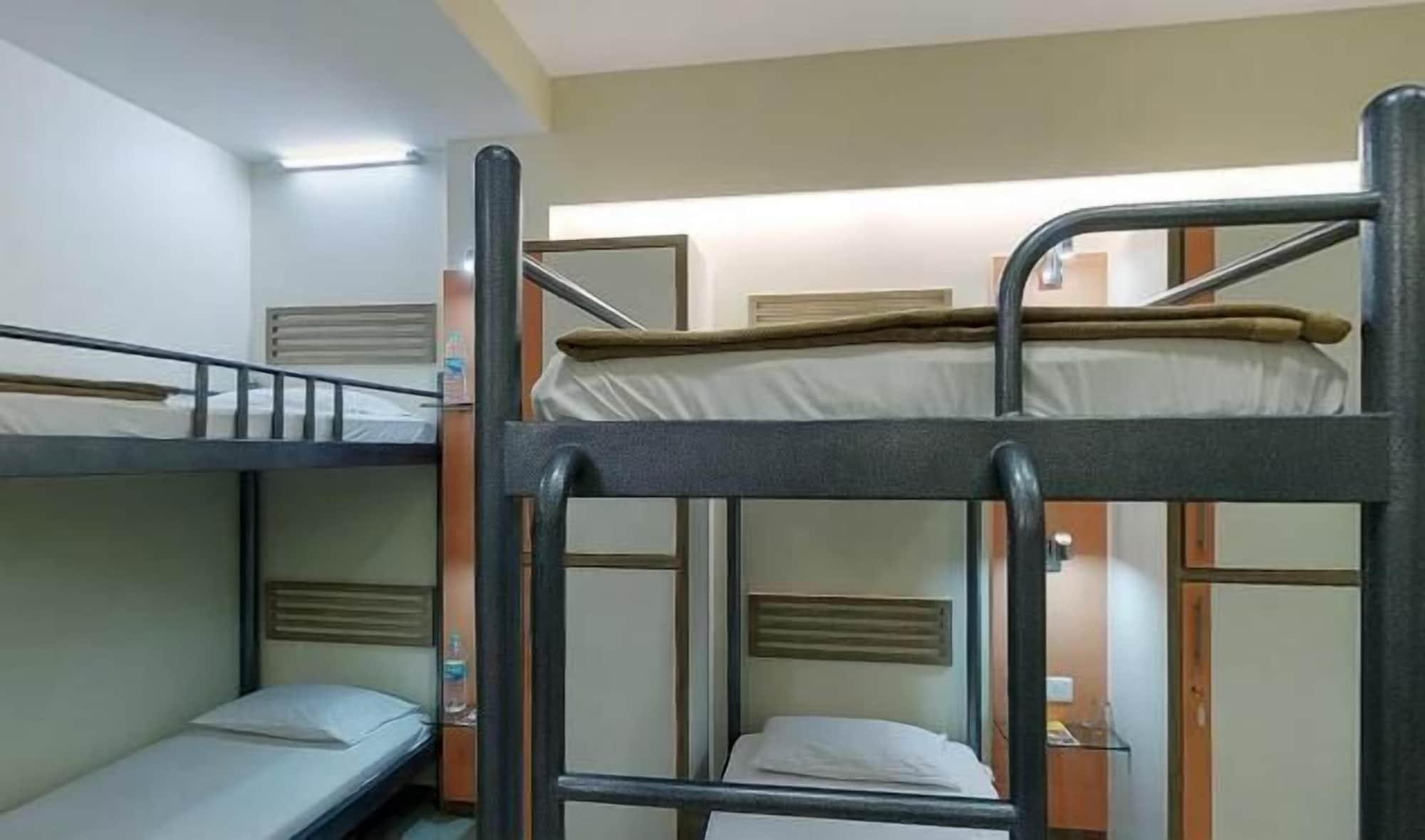 Hotel Unicontinental Mumbai Bagian luar foto