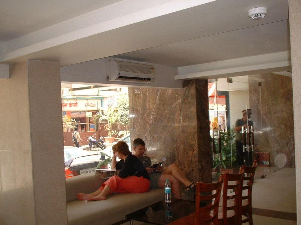 Hotel Unicontinental Mumbai Bagian luar foto